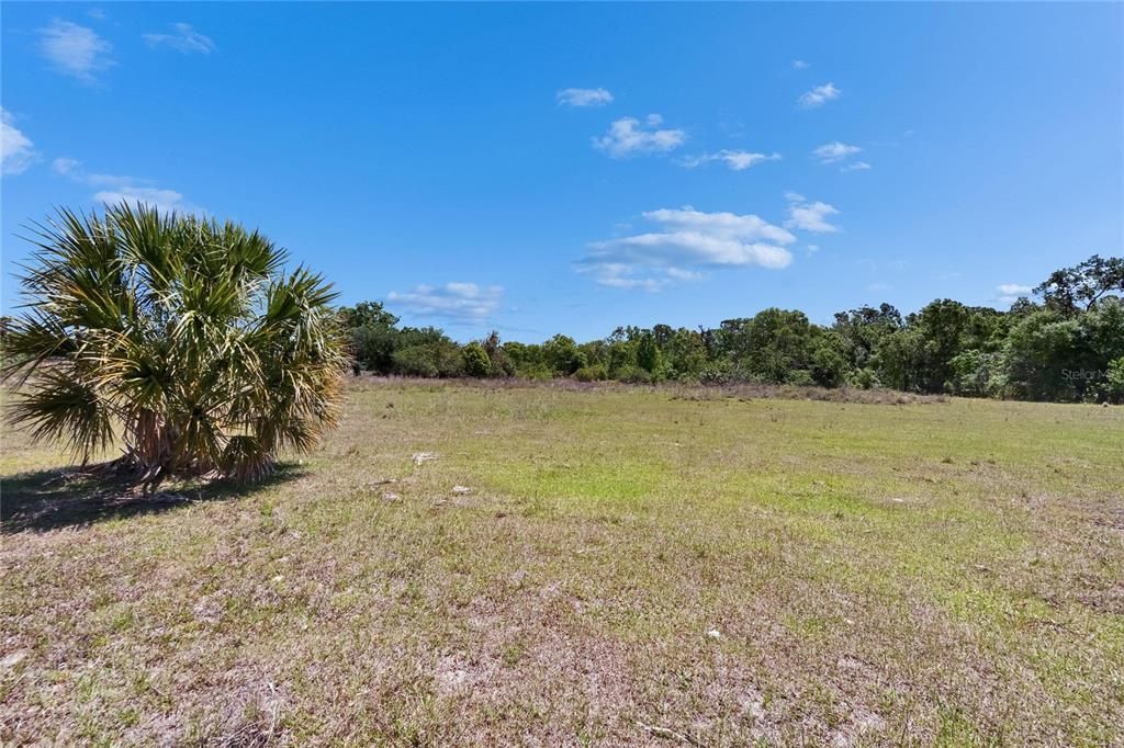 For Sale: $347,500 (4 beds, 2 baths, 2328 Square Feet)