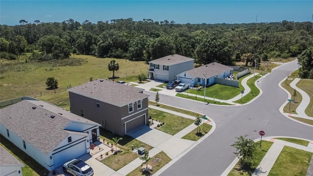 For Sale: $347,500 (4 beds, 2 baths, 2328 Square Feet)