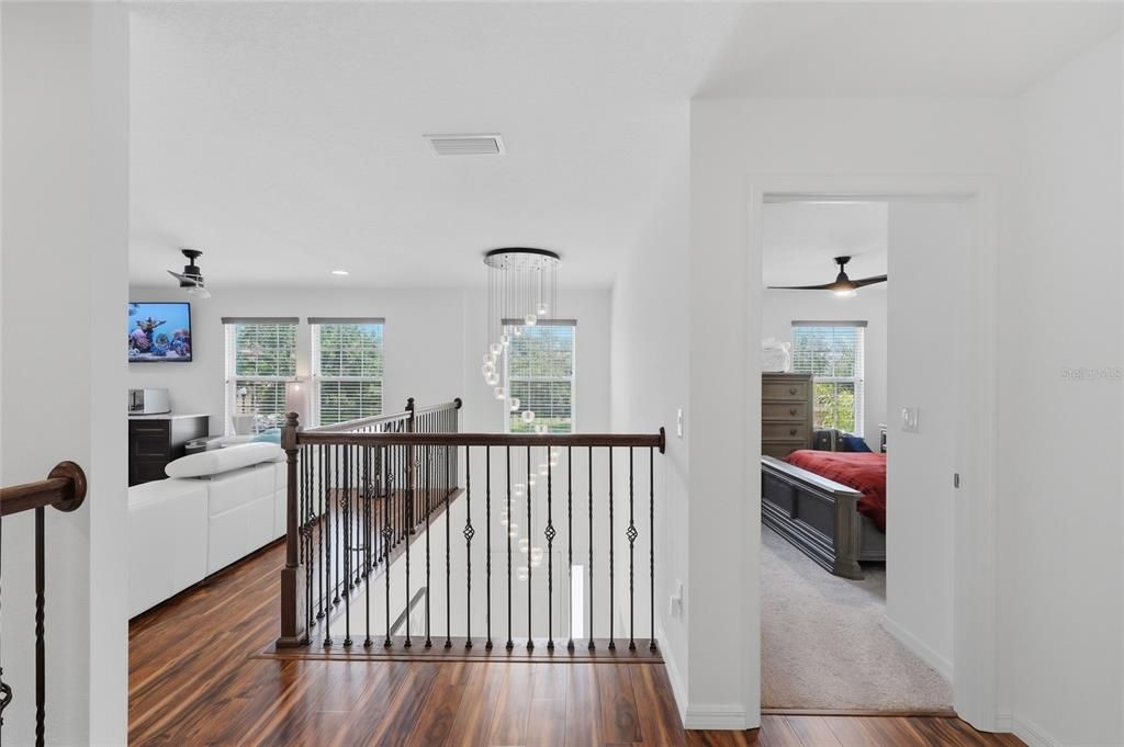 For Sale: $915,000 (5 beds, 3 baths, 3268 Square Feet)