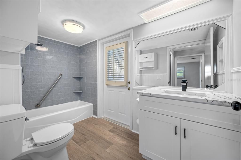 For Rent: $5,000 (4 beds, 2 baths, 2100 Square Feet)