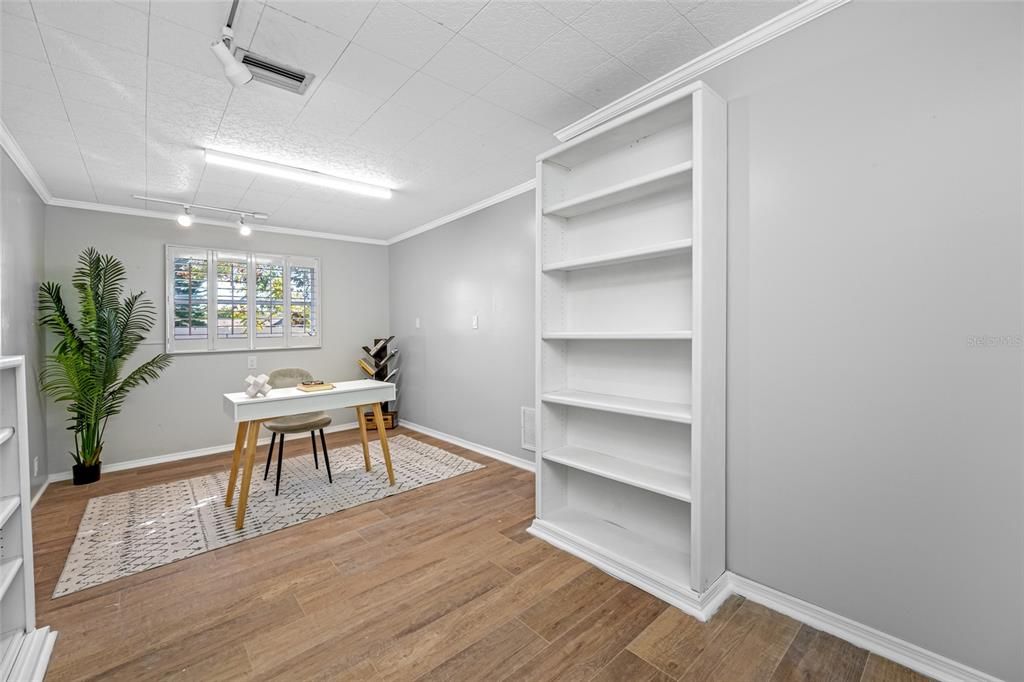For Rent: $5,000 (4 beds, 2 baths, 2100 Square Feet)