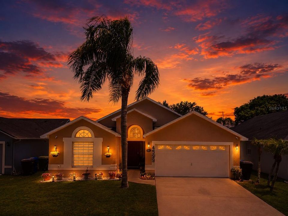 For Sale: $489,900 (4 beds, 2 baths, 1822 Square Feet)