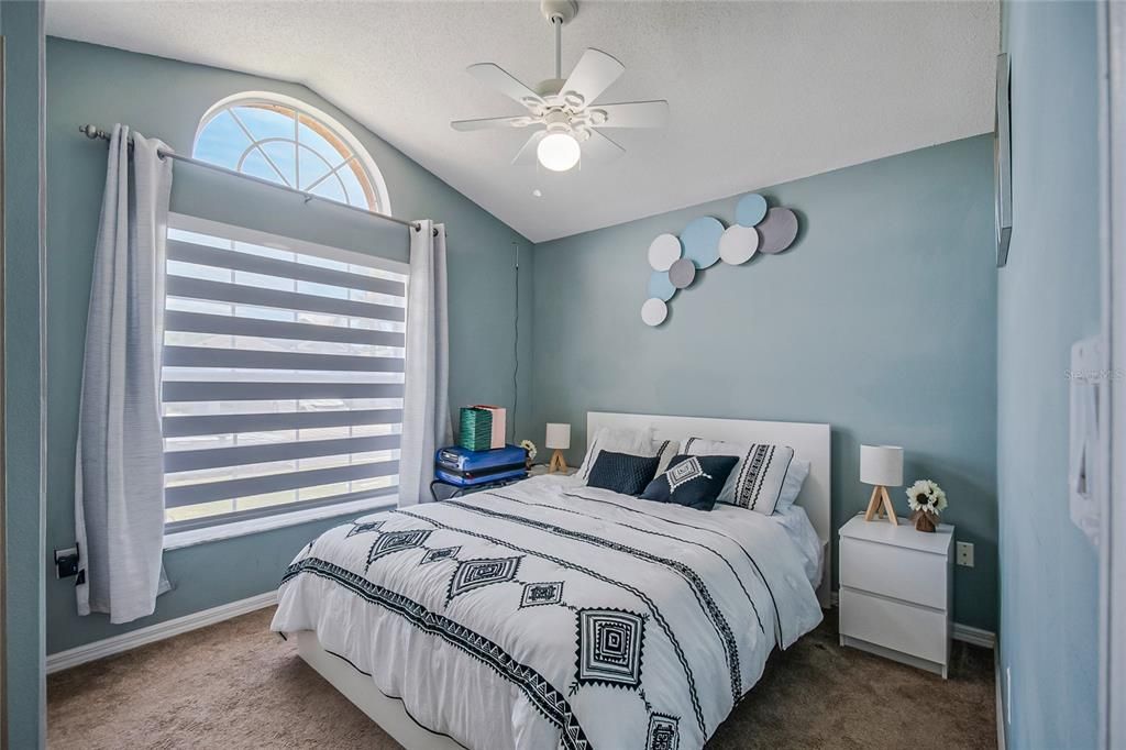 For Sale: $489,900 (4 beds, 2 baths, 1822 Square Feet)