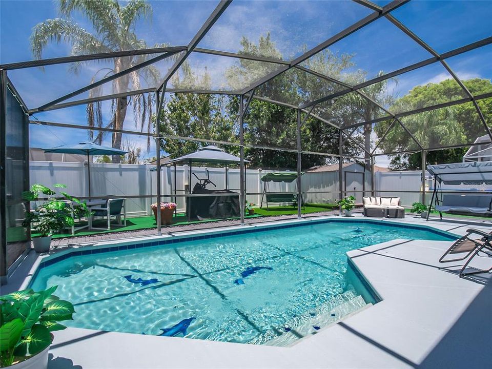 For Sale: $489,900 (4 beds, 2 baths, 1822 Square Feet)