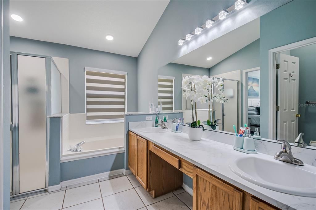 For Sale: $489,900 (4 beds, 2 baths, 1822 Square Feet)