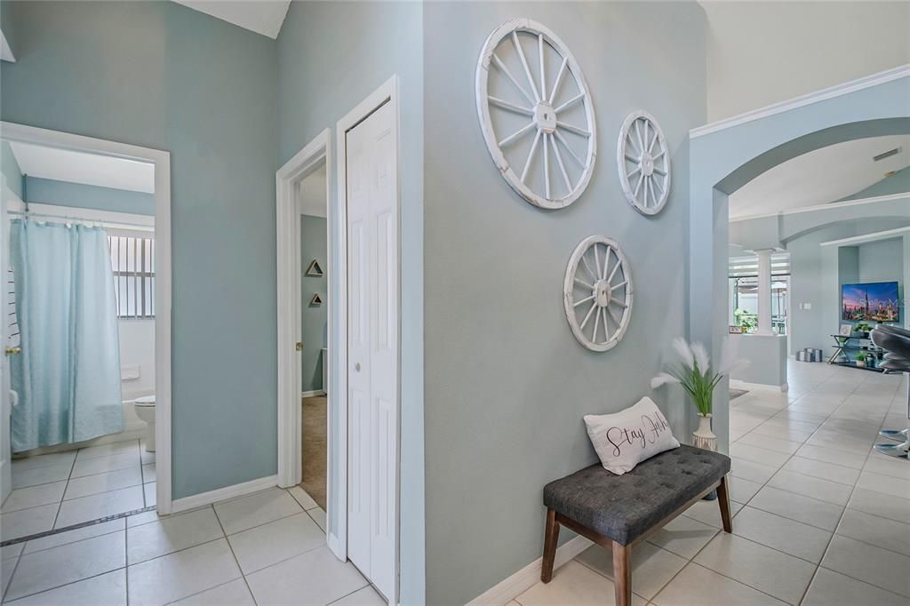 For Sale: $489,900 (4 beds, 2 baths, 1822 Square Feet)
