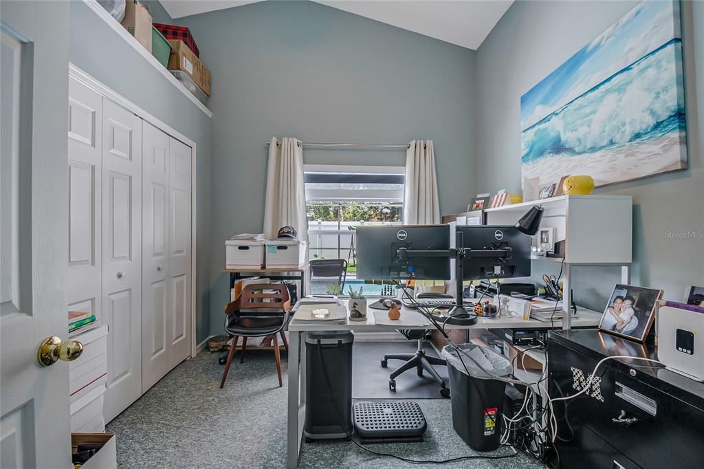For Sale: $489,900 (4 beds, 2 baths, 1822 Square Feet)