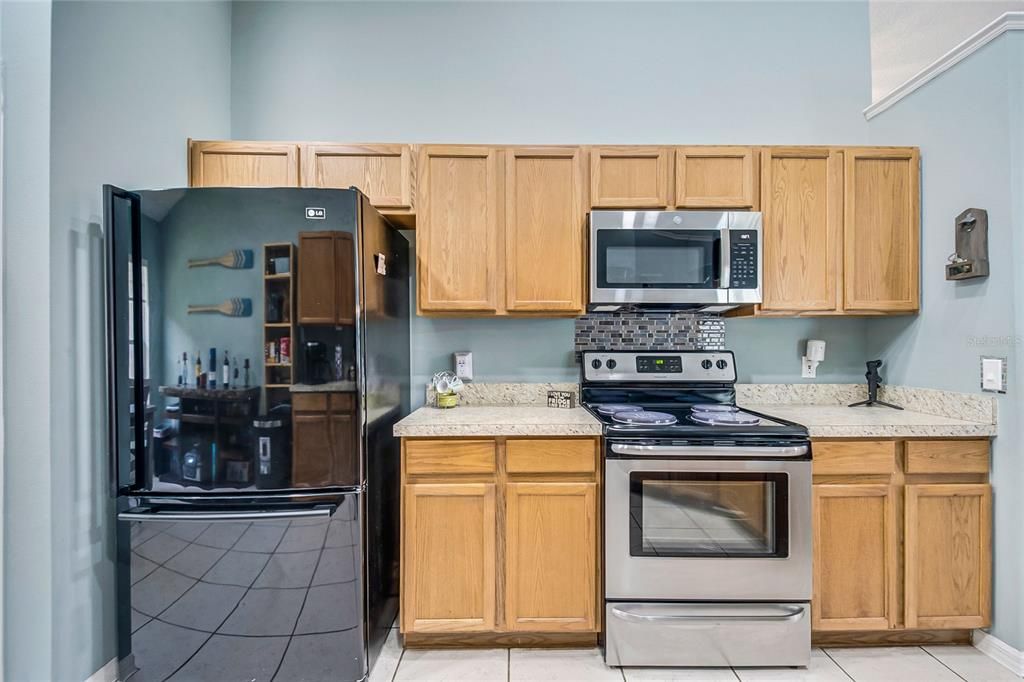 For Sale: $489,900 (4 beds, 2 baths, 1822 Square Feet)