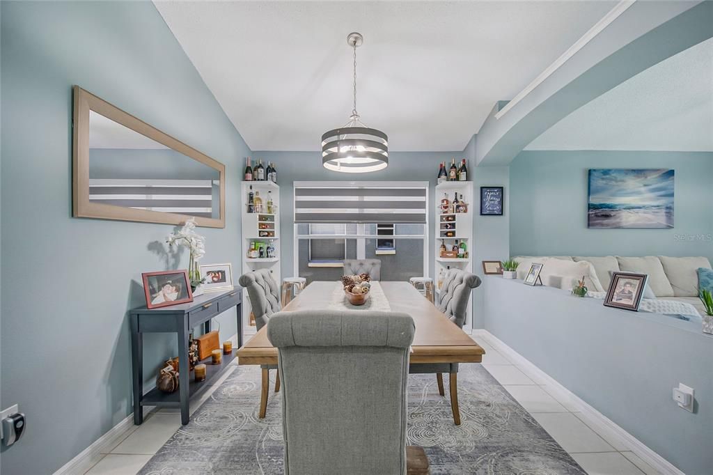 For Sale: $489,900 (4 beds, 2 baths, 1822 Square Feet)
