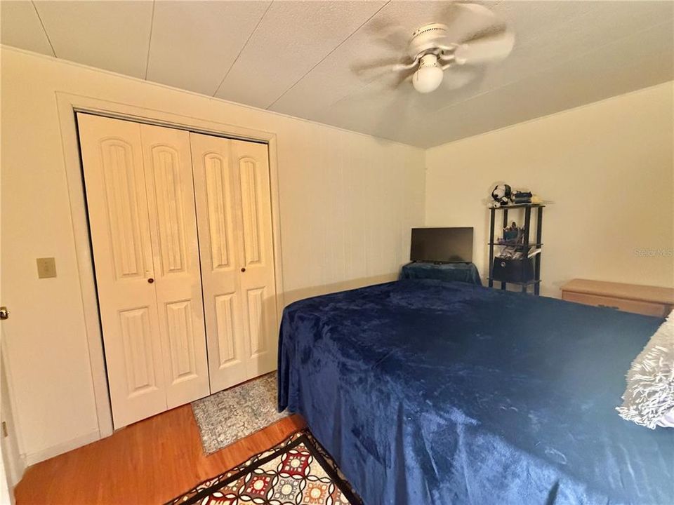 Active With Contract: $69,000 (2 beds, 2 baths, 1344 Square Feet)