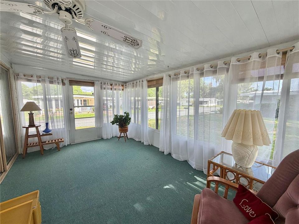 Active With Contract: $69,000 (2 beds, 2 baths, 1344 Square Feet)