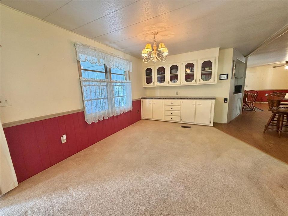 Active With Contract: $69,000 (2 beds, 2 baths, 1344 Square Feet)