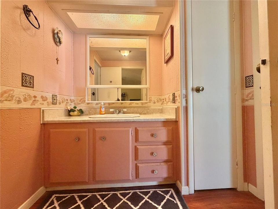 Active With Contract: $69,000 (2 beds, 2 baths, 1344 Square Feet)