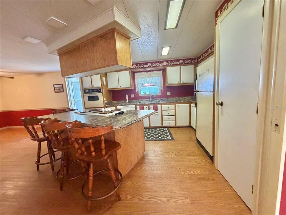 Active With Contract: $69,000 (2 beds, 2 baths, 1344 Square Feet)