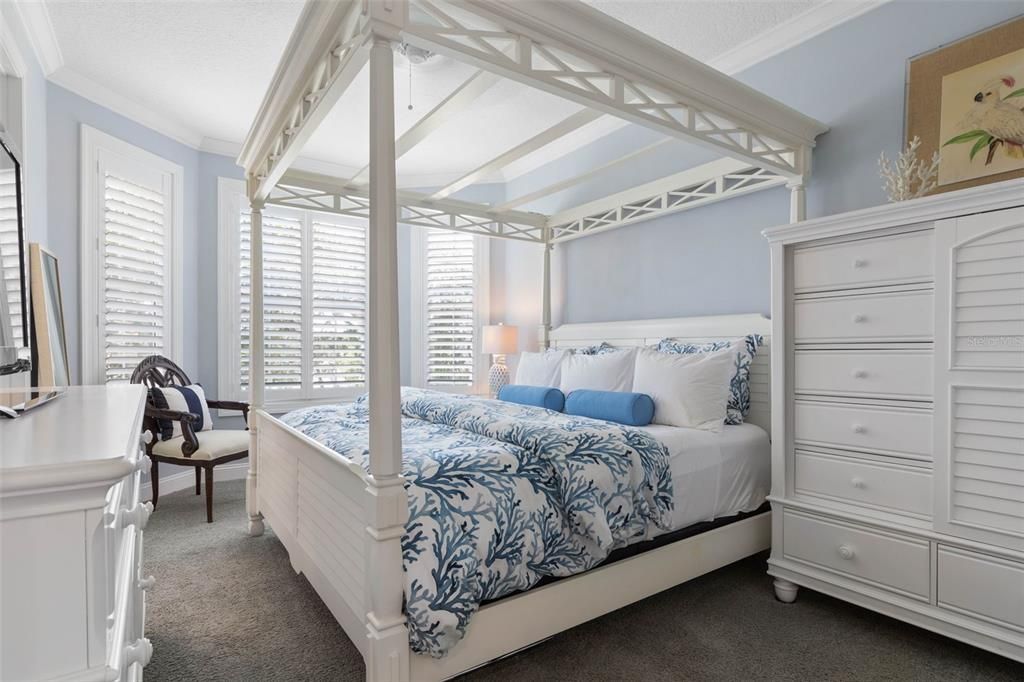 For Rent: $5,500 (3 beds, 2 baths, 2429 Square Feet)