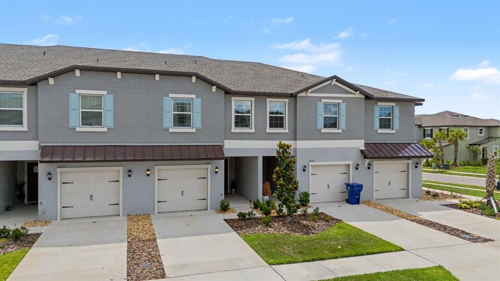 For Sale: $300,000 (3 beds, 2 baths, 1666 Square Feet)