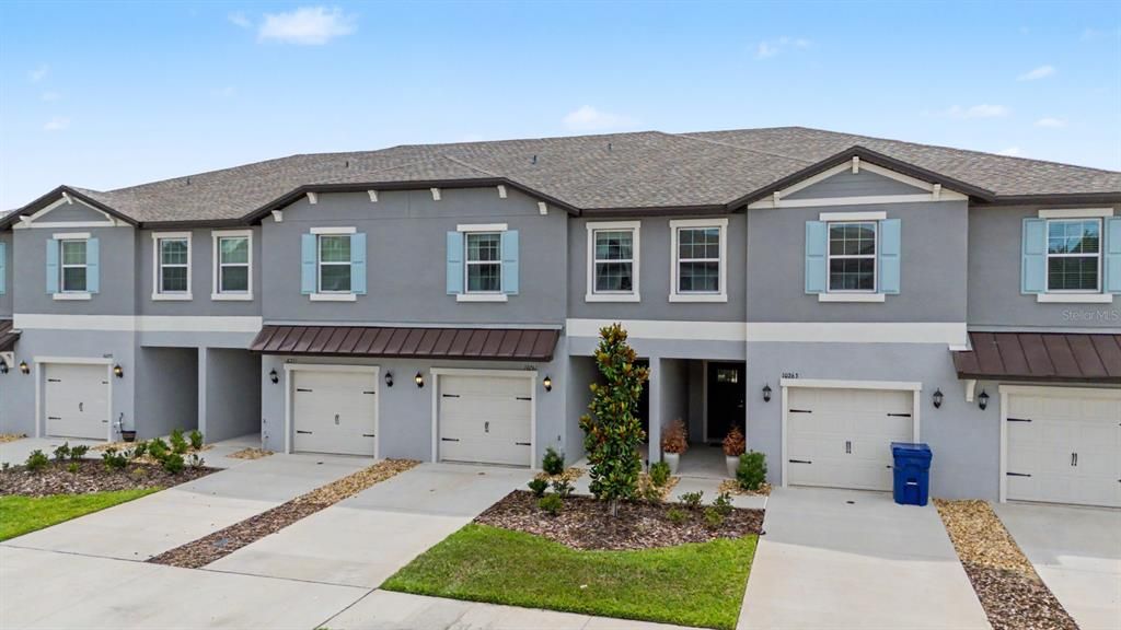 For Sale: $300,000 (3 beds, 2 baths, 1666 Square Feet)