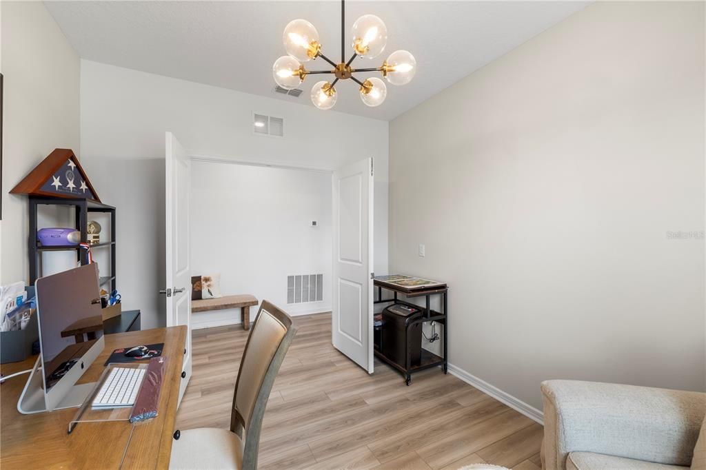 For Sale: $499,900 (3 beds, 3 baths, 2230 Square Feet)