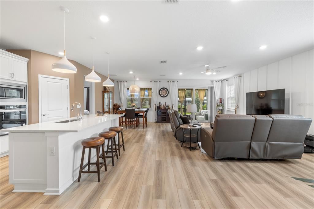 For Sale: $499,900 (3 beds, 3 baths, 2230 Square Feet)