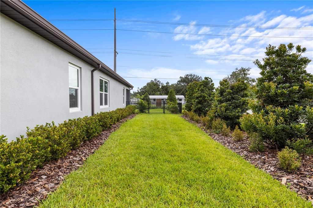 For Sale: $499,900 (3 beds, 3 baths, 2230 Square Feet)