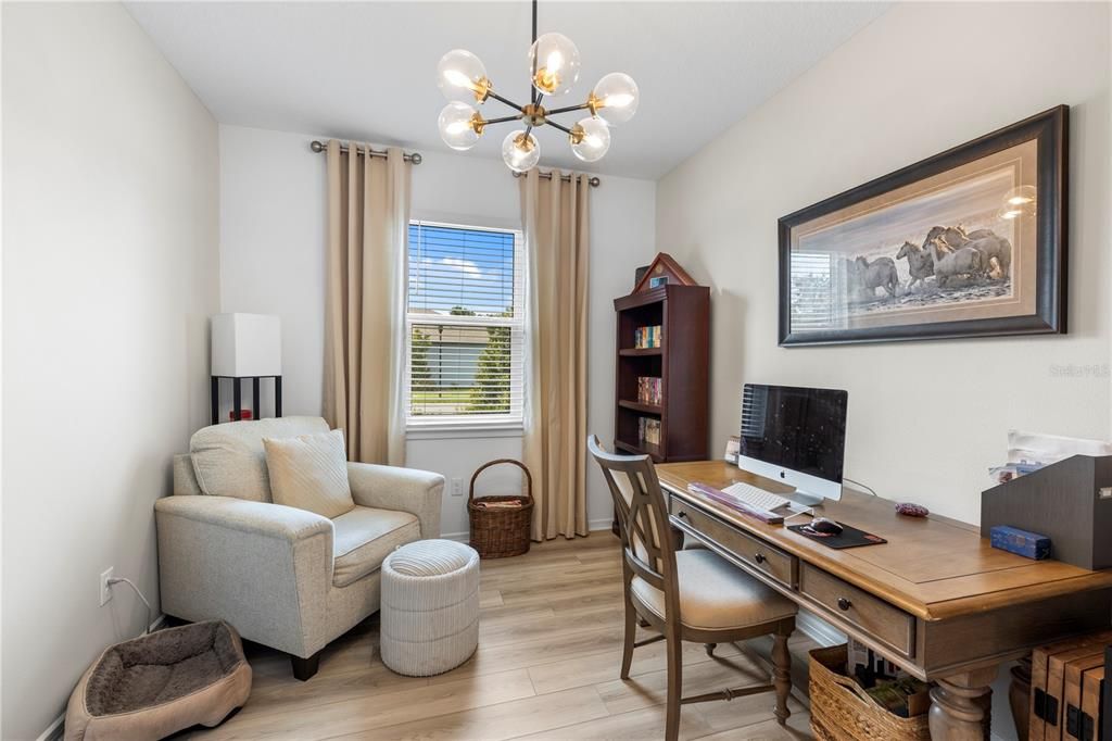 For Sale: $499,900 (3 beds, 3 baths, 2230 Square Feet)