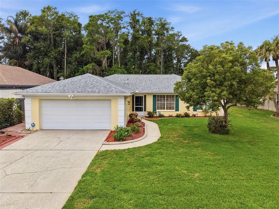 For Sale: $347,900 (3 beds, 2 baths, 1662 Square Feet)