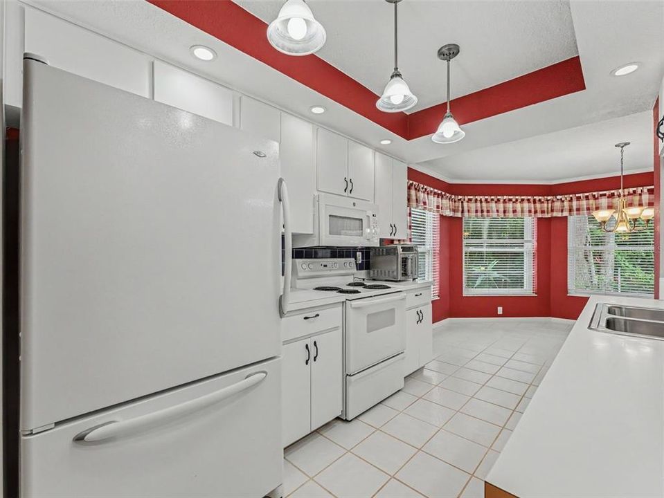 For Sale: $347,900 (3 beds, 2 baths, 1662 Square Feet)