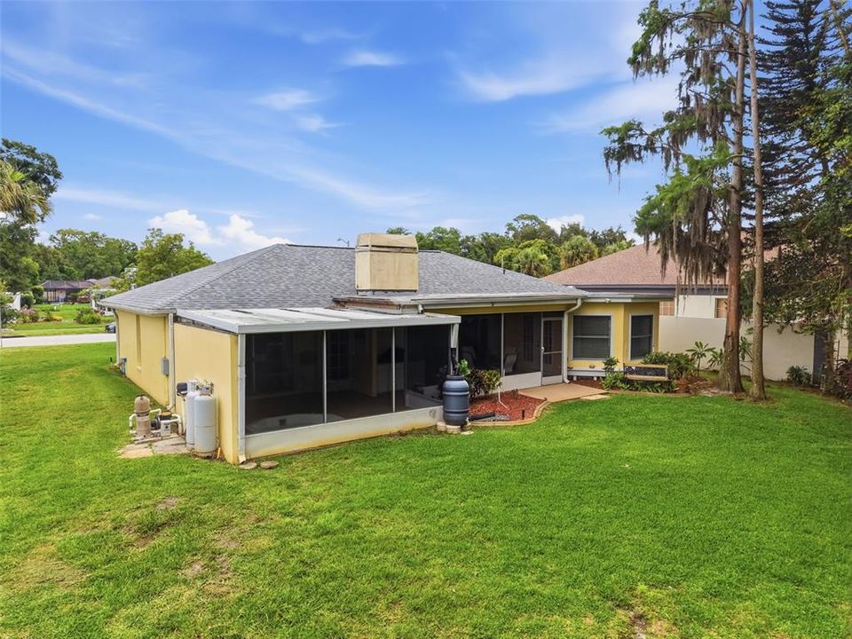 For Sale: $347,900 (3 beds, 2 baths, 1662 Square Feet)