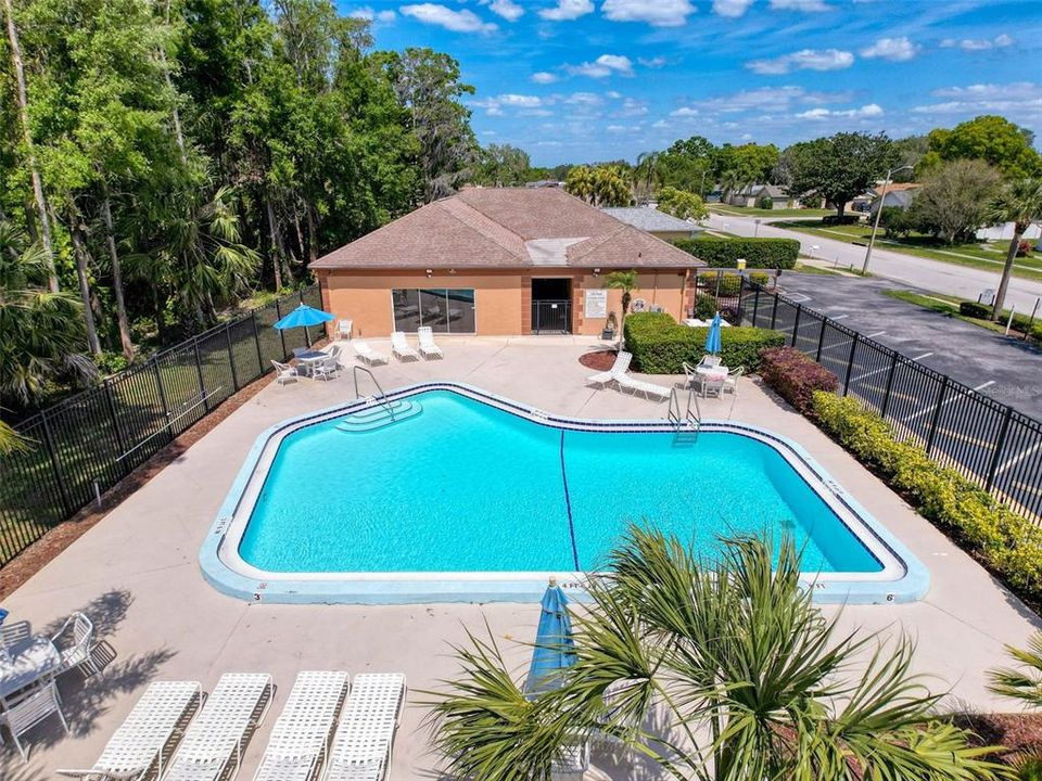 For Sale: $347,900 (3 beds, 2 baths, 1662 Square Feet)