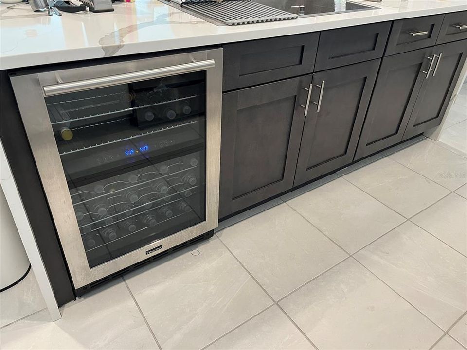 В аренду: $2,750 (4 спален, 2 ванн, 2283 Квадратных фут)