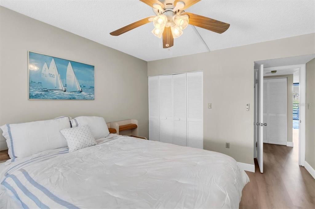 For Rent: $1,800 (2 beds, 2 baths, 1098 Square Feet)