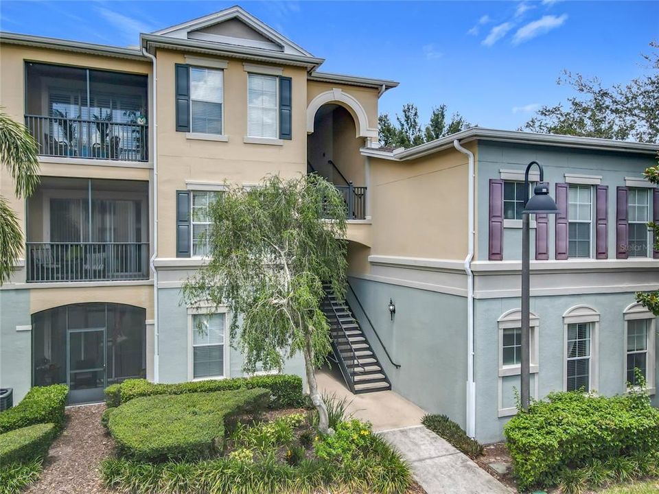For Sale: $320,000 (3 beds, 2 baths, 1455 Square Feet)