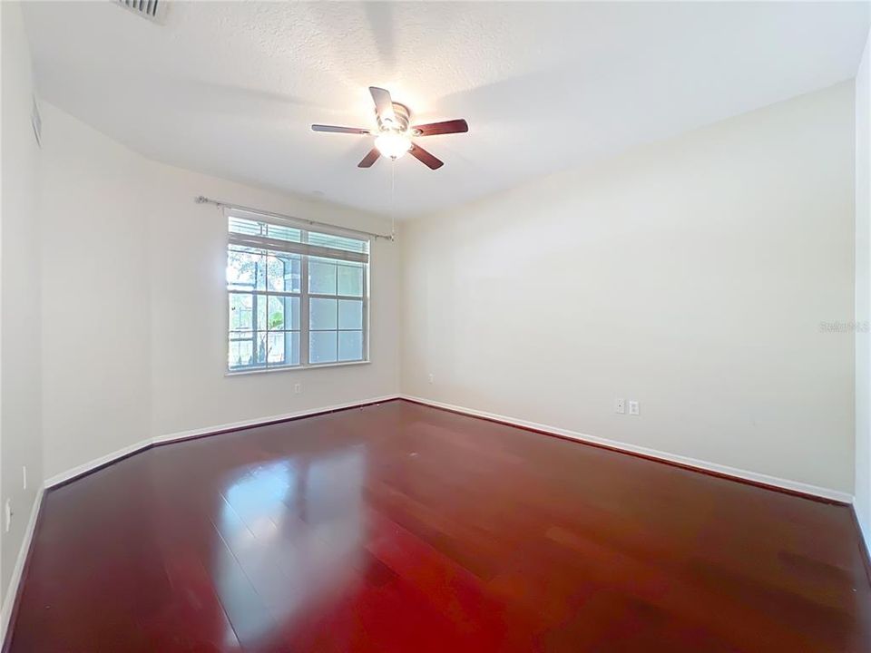 For Sale: $320,000 (3 beds, 2 baths, 1455 Square Feet)