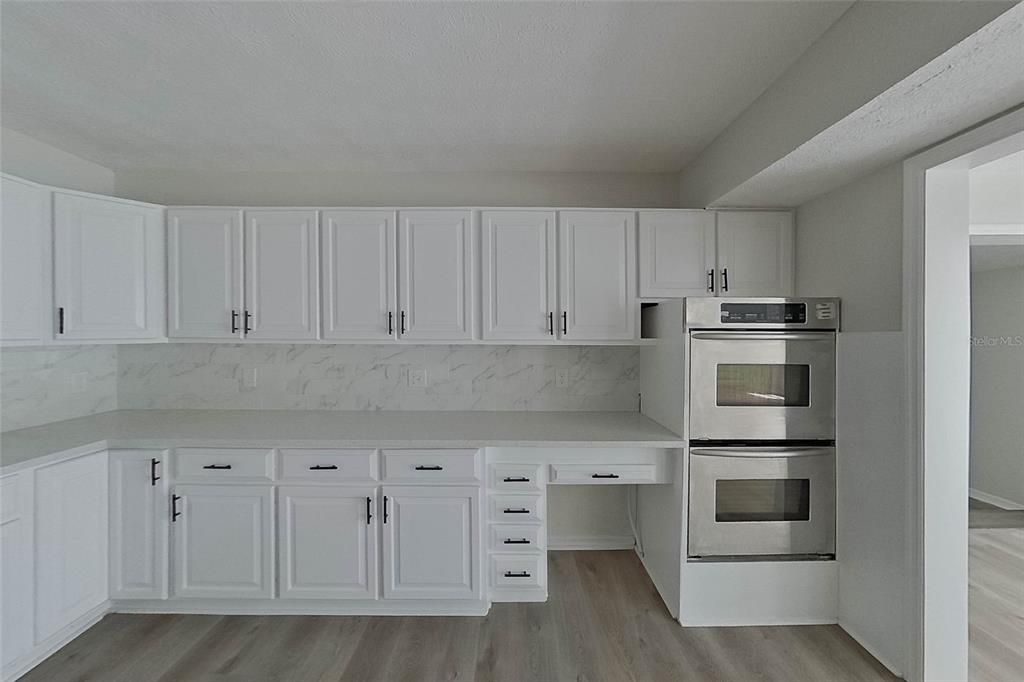 For Sale: $750,000 (5 beds, 3 baths, 5617 Square Feet)