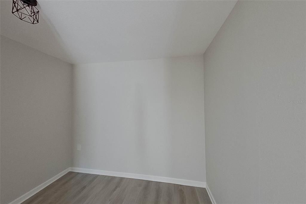 For Sale: $750,000 (5 beds, 3 baths, 5617 Square Feet)