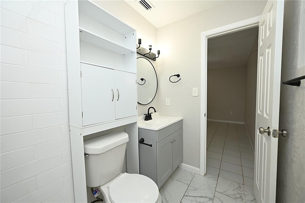 For Rent: $1,960 (3 beds, 3 baths, 1601 Square Feet)