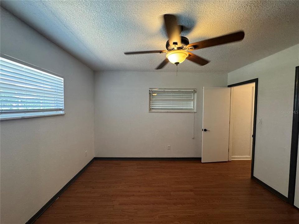 For Rent: $3,600 (4 beds, 2 baths, 1961 Square Feet)