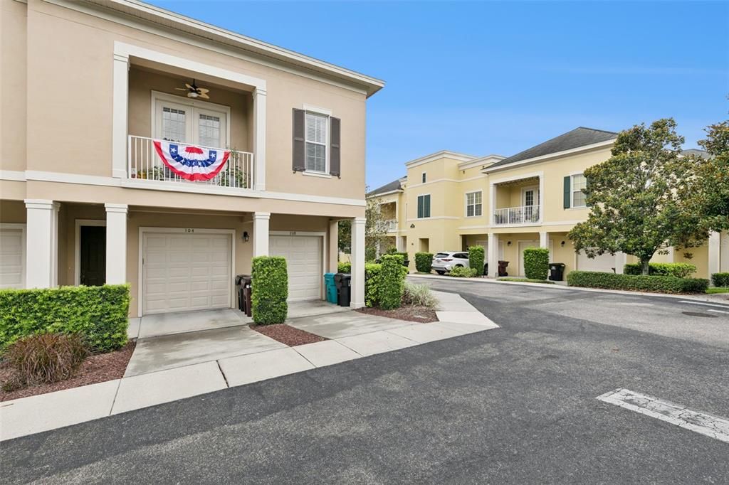 For Sale: $735,000 (3 beds, 2 baths, 1737 Square Feet)