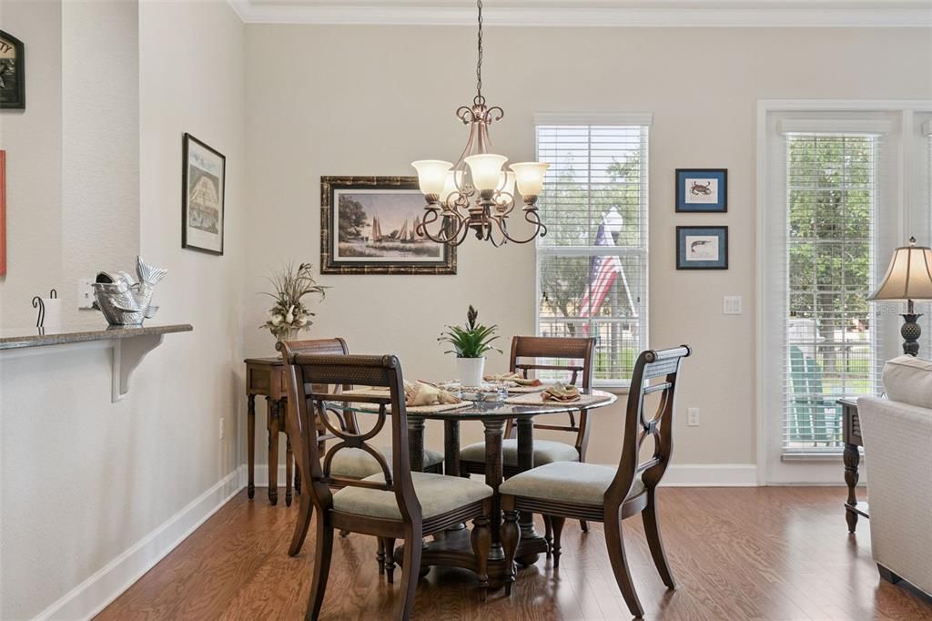 For Sale: $735,000 (3 beds, 2 baths, 1737 Square Feet)