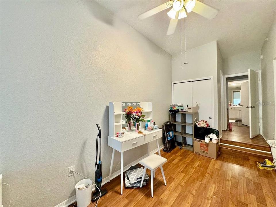 For Rent: $2,650 (2 beds, 2 baths, 1231 Square Feet)