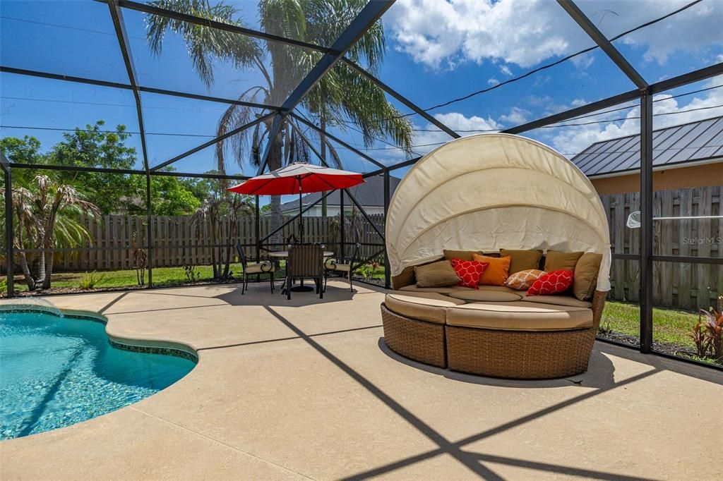 For Sale: $469,900 (4 beds, 3 baths, 2015 Square Feet)