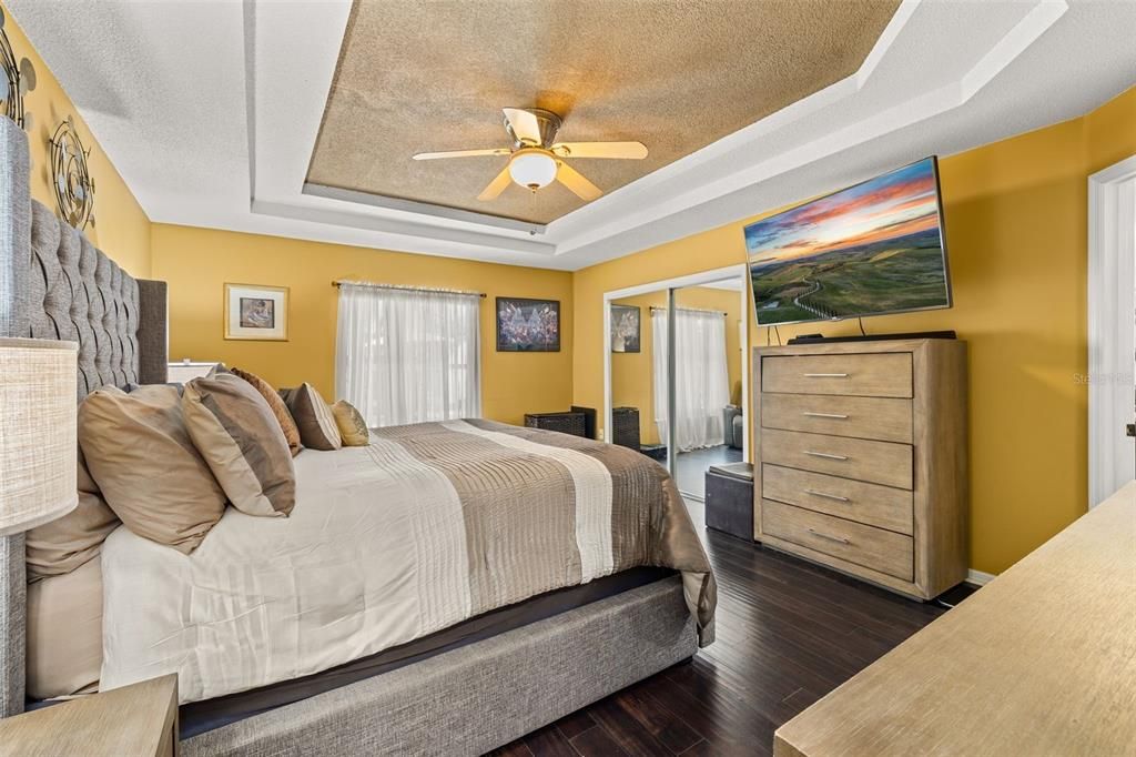For Sale: $469,900 (4 beds, 3 baths, 2015 Square Feet)