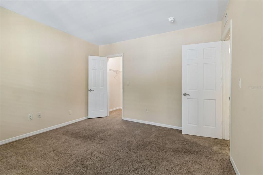 For Sale: $249,000 (2 beds, 2 baths, 1156 Square Feet)