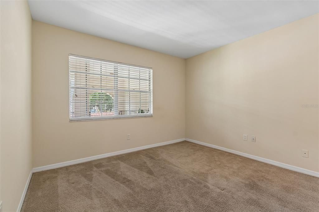 For Sale: $249,000 (2 beds, 2 baths, 1156 Square Feet)