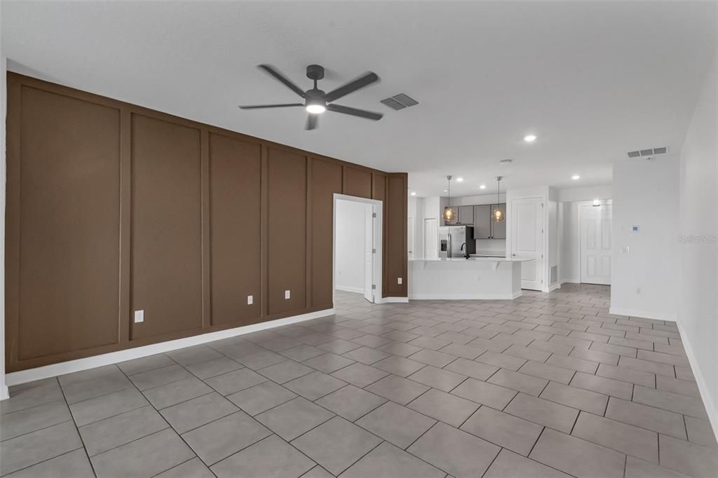 For Sale: $375,000 (4 beds, 3 baths, 2109 Square Feet)