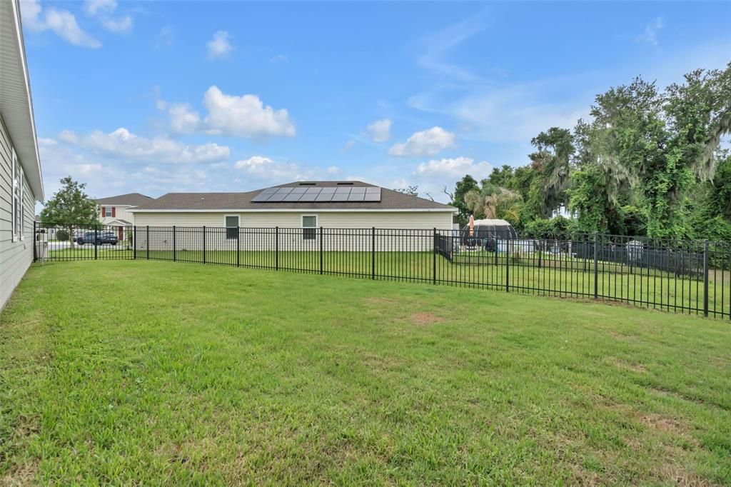 For Sale: $375,000 (4 beds, 3 baths, 2109 Square Feet)