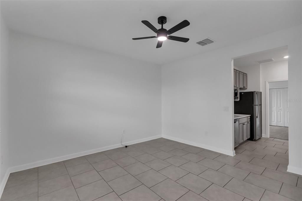 For Sale: $375,000 (4 beds, 3 baths, 2109 Square Feet)