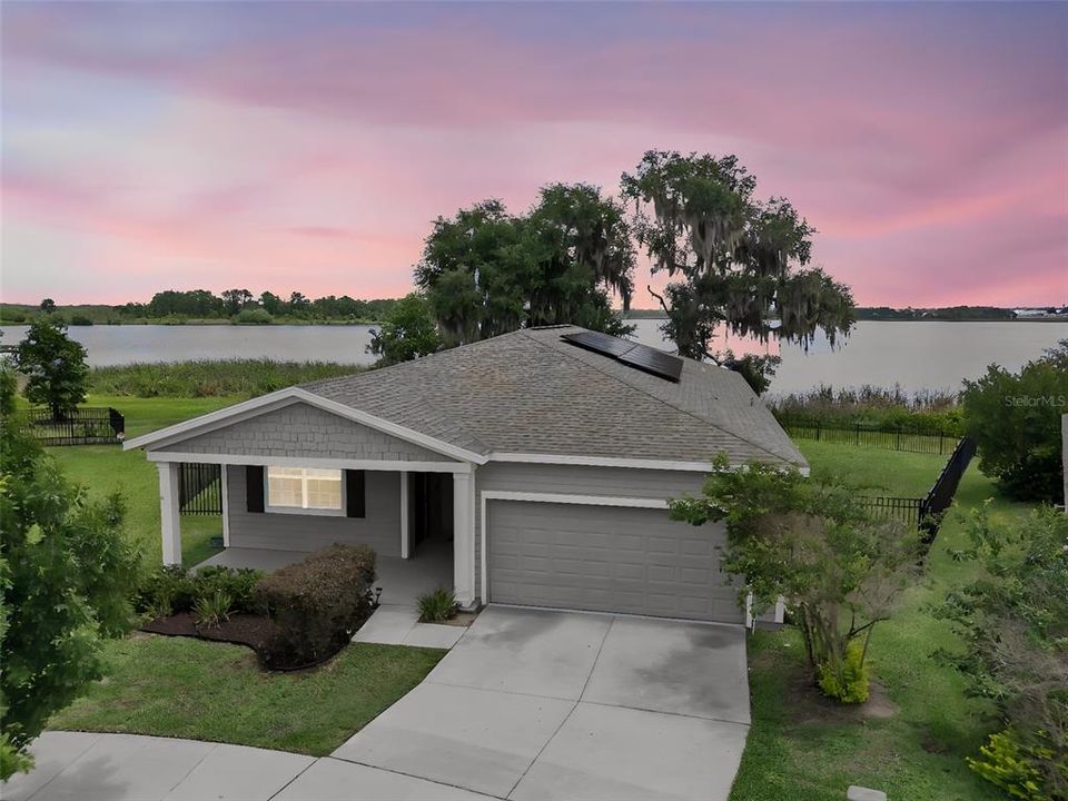 For Sale: $375,000 (4 beds, 3 baths, 2109 Square Feet)