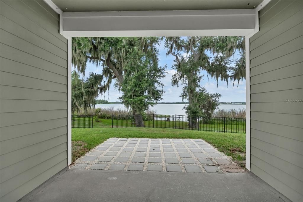 For Sale: $375,000 (4 beds, 3 baths, 2109 Square Feet)