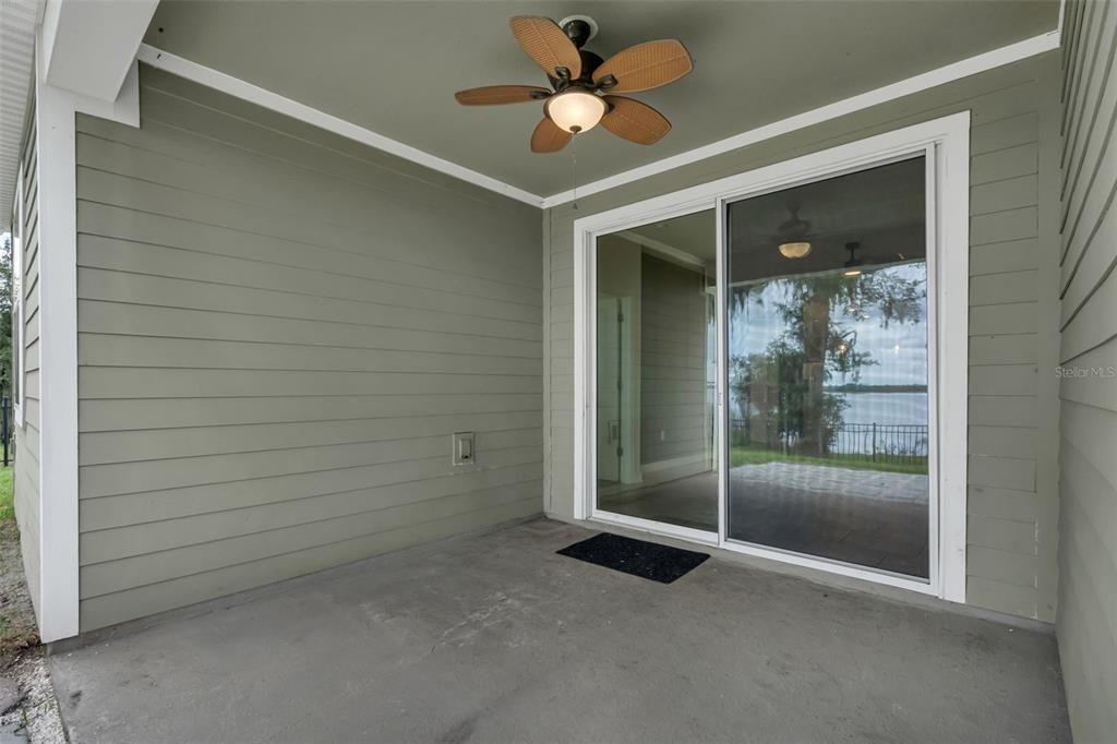 For Sale: $375,000 (4 beds, 3 baths, 2109 Square Feet)